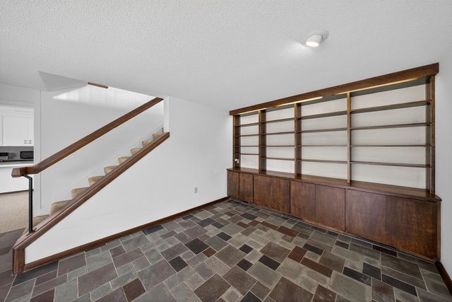 956 14th Avenue SW, Rochester, MN 55902