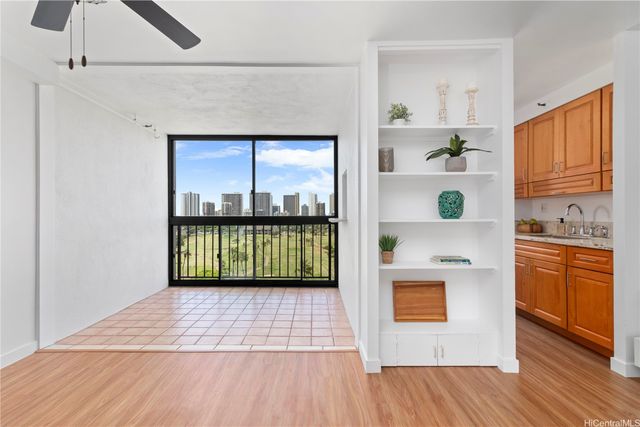 2916 Date Street 12D, Honolulu, HI 96826