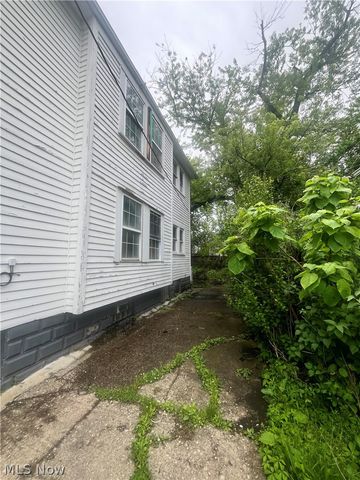 4015 E 143rd Street, Cleveland, OH 44128