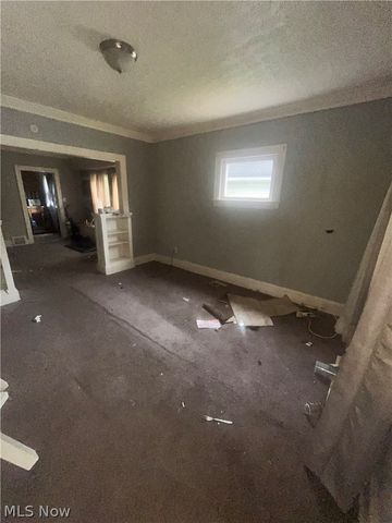 4015 E 143rd Street, Cleveland, OH 44128
