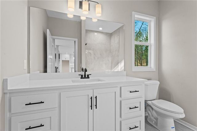 1604 Stonewall Street, Oak Grove, MO 64075