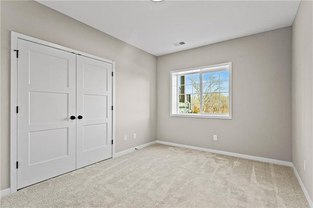 1604 Stonewall Street, Oak Grove, MO 64075