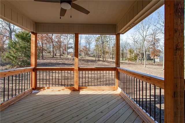 1604 Stonewall Street, Oak Grove, MO 64075