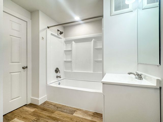 417 N Russell Street, Urbana, OH 43078