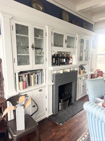 2710 Sutter Street, San Francisco, CA 94115