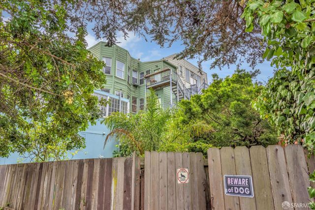 2710 Sutter Street, San Francisco, CA 94115