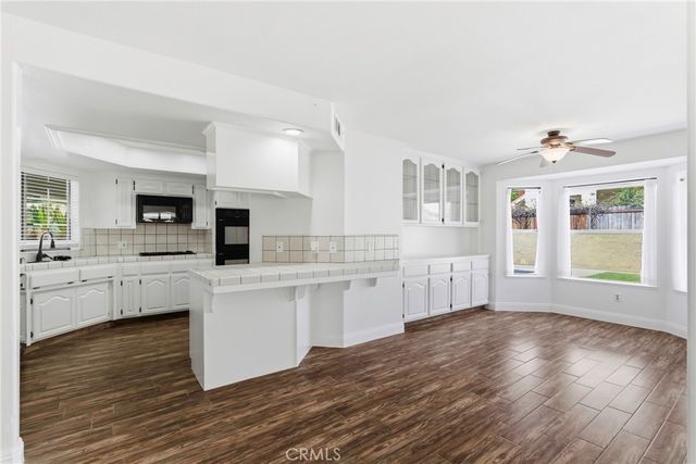 3205 Flintridge, Bakersfield, CA 93306