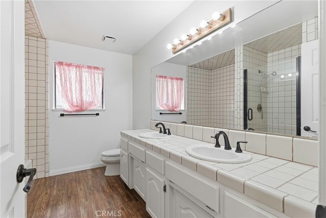 3205 Flintridge, Bakersfield, CA 93306