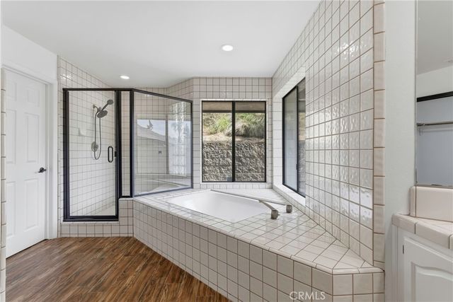 3205 Flintridge, Bakersfield, CA 93306