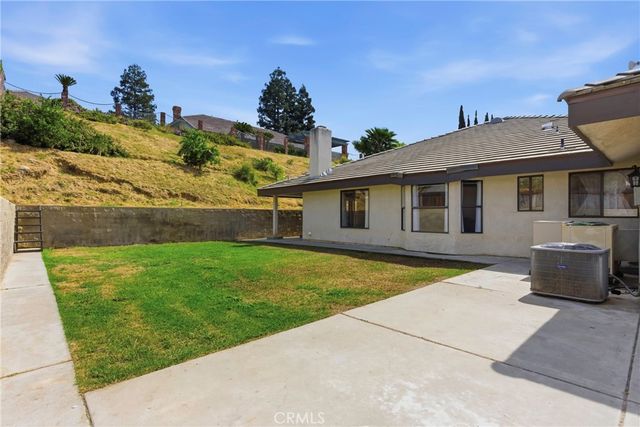 3205 Flintridge, Bakersfield, CA 93306