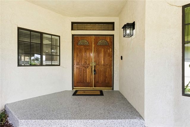 3205 Flintridge, Bakersfield, CA 93306