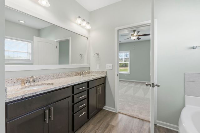 464 Honeyhill Loop, Conway, SC 29526