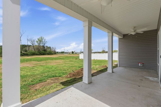 464 Honeyhill Loop, Conway, SC 29526