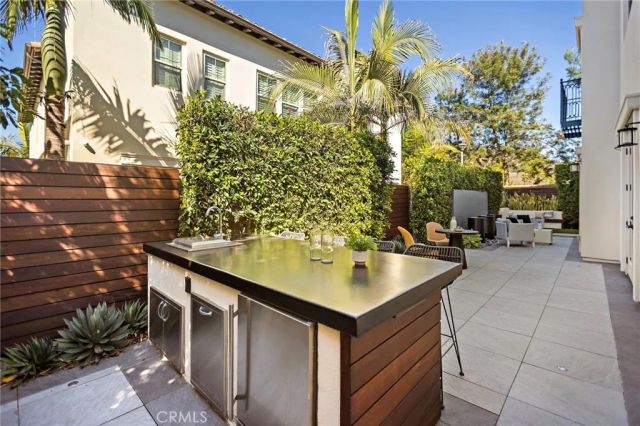 51 Fenway, Irvine, CA 92620