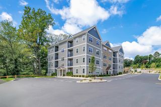 303 Bridgeport Avenue 301, Shelton, CT 06484
