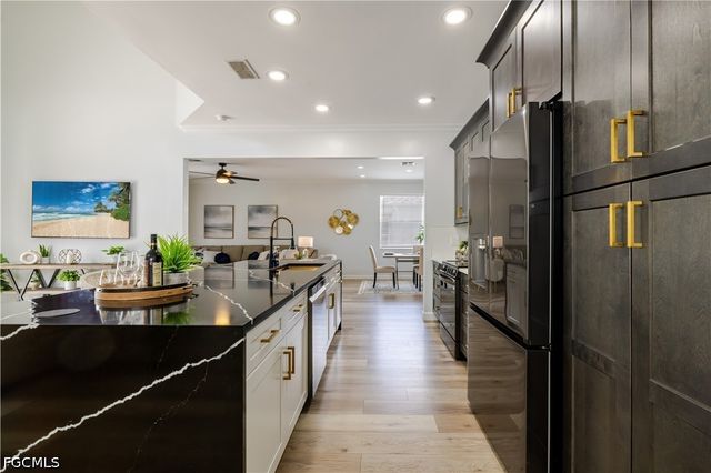 21596 Berwhich RUN, Estero, FL 33928