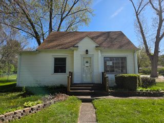 5135 Central Avenue, Portage, IN 46368