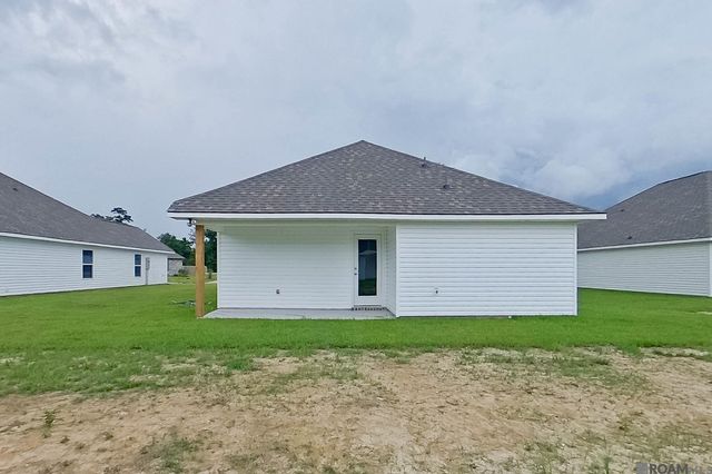 13784 Pinyon Dr, Denham Springs, LA 70726