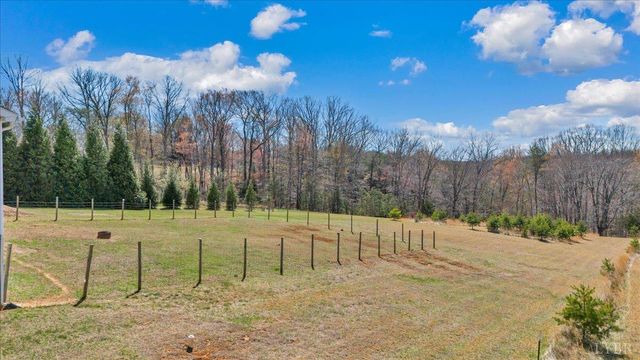 1844 Fiddler Creek Road, Bedford, VA 24523