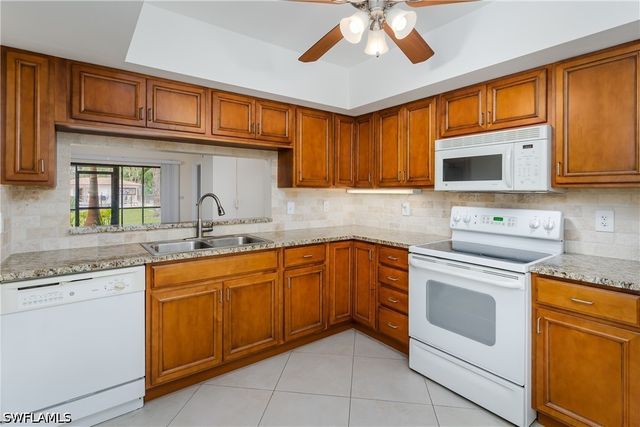 1733 Courtyard WAY B103, Naples, FL 34112