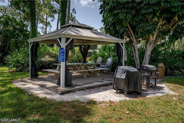 1733 Courtyard WAY B103, Naples, FL 34112