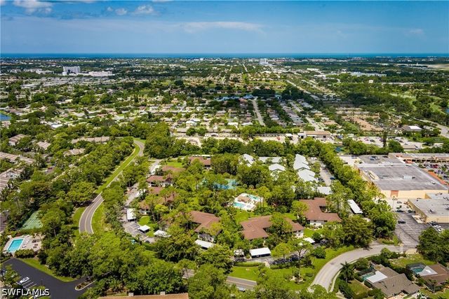 1733 Courtyard WAY B103, Naples, FL 34112