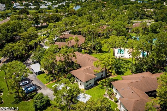 1733 Courtyard WAY B103, Naples, FL 34112