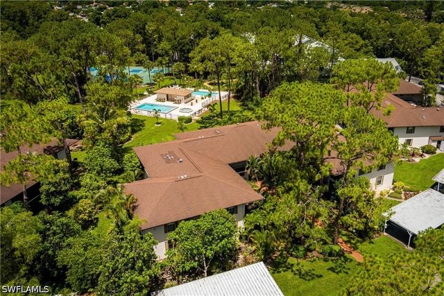 1733 Courtyard WAY B103, Naples, FL 34112