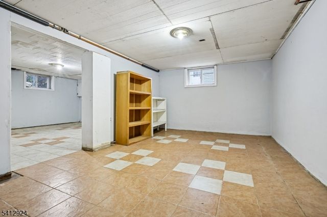 1869 Lennington St, Rahway City, NJ 07065