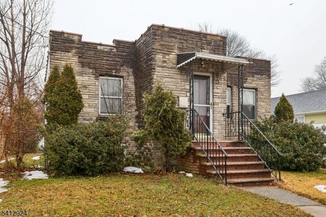 1869 Lennington St, Rahway City, NJ 07065