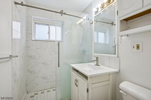 1869 Lennington St, Rahway City, NJ 07065