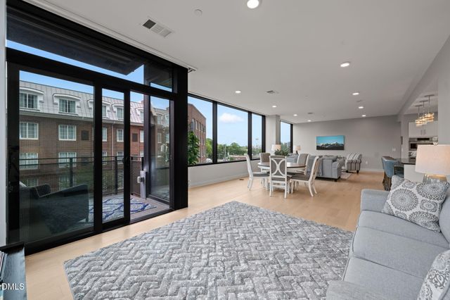 1105 W Main Street Unit 304, Durham, NC 27701