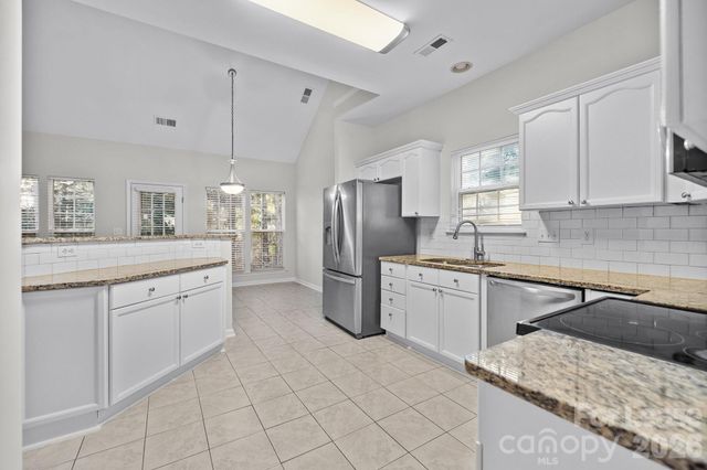 12008 Harmon Lane, Pineville, NC 28134