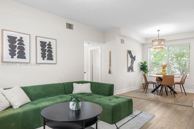 1471 lincoln Terrace 2, Miami Beach, FL 33139