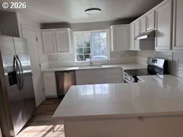 1116 W 30TH St, Vancouver, WA 98660