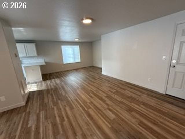 1116 W 30TH St, Vancouver, WA 98660