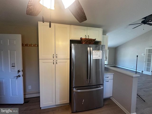 415 E WILLOW ST, Elizabethtown, PA 17022