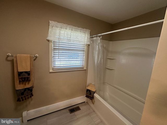 415 E WILLOW ST, Elizabethtown, PA 17022