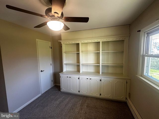 415 E WILLOW ST, Elizabethtown, PA 17022