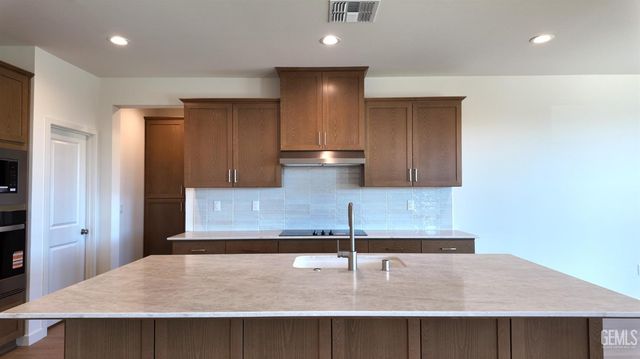 17006 Lovato Lane, Bakersfield, CA 93314