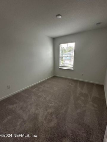 4305 LEEWARD BREEZE Loop, Middleburg, FL 32068