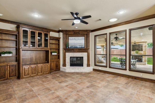 6104 Equestrian Court, Colleyville, TX 76034