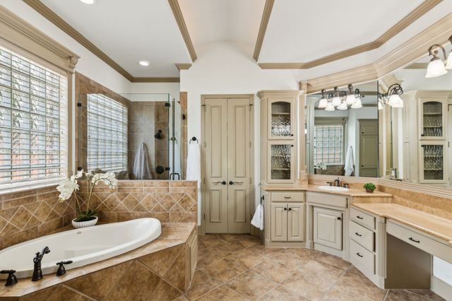 6104 Equestrian Court, Colleyville, TX 76034