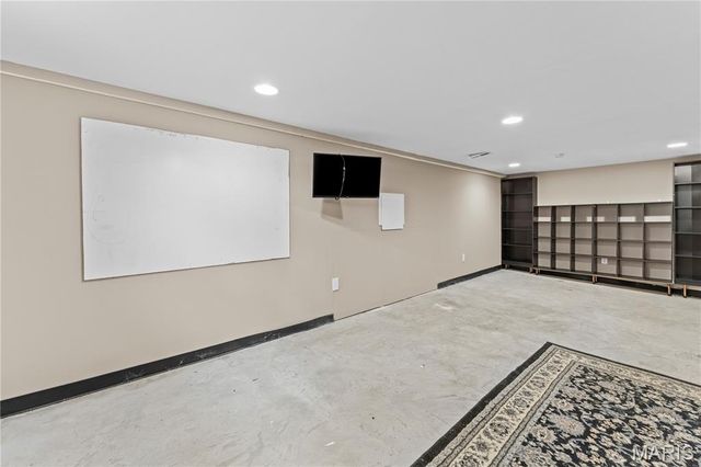 104 Sylvia Drive, Unincorporated, MO 63125