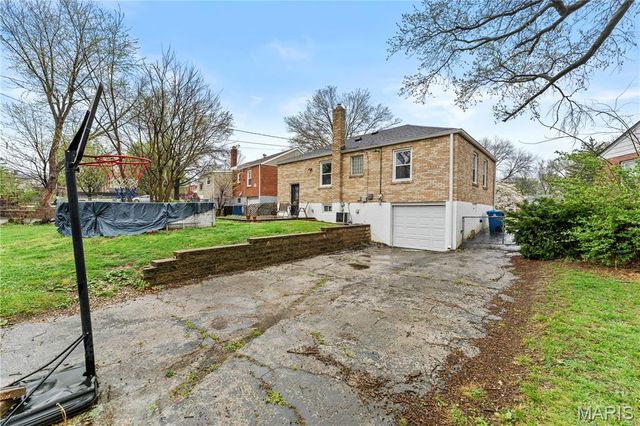 104 Sylvia Drive, Unincorporated, MO 63125