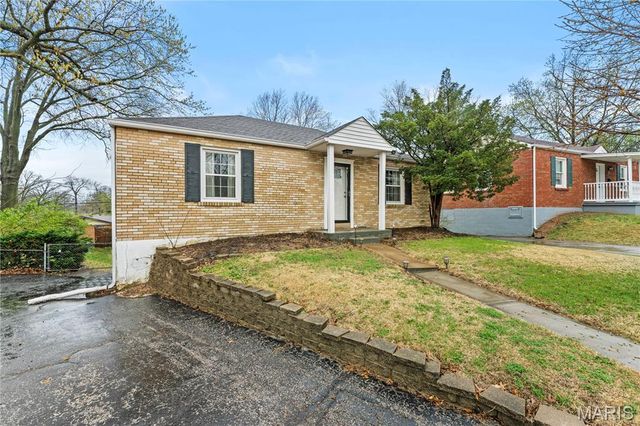 104 Sylvia Drive, Unincorporated, MO 63125