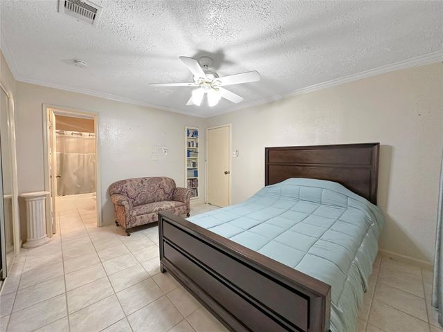 10707 Misty River Drive, Houston, TX 77086