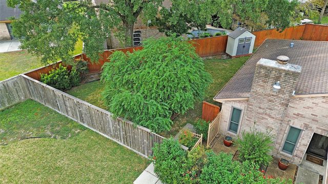 10707 Misty River Drive, Houston, TX 77086