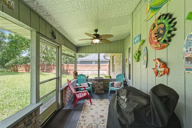386 LAKE CHARLES ROAD, Deland, FL 32724