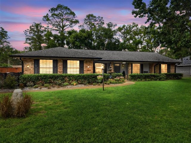 386 LAKE CHARLES ROAD, Deland, FL 32724
